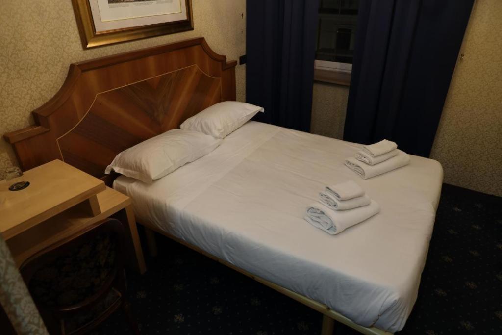 Les Chambres D'Or Rome Exterior photo