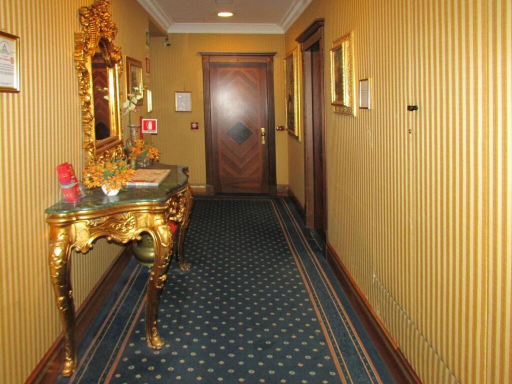 Les Chambres D'Or Rome Exterior photo