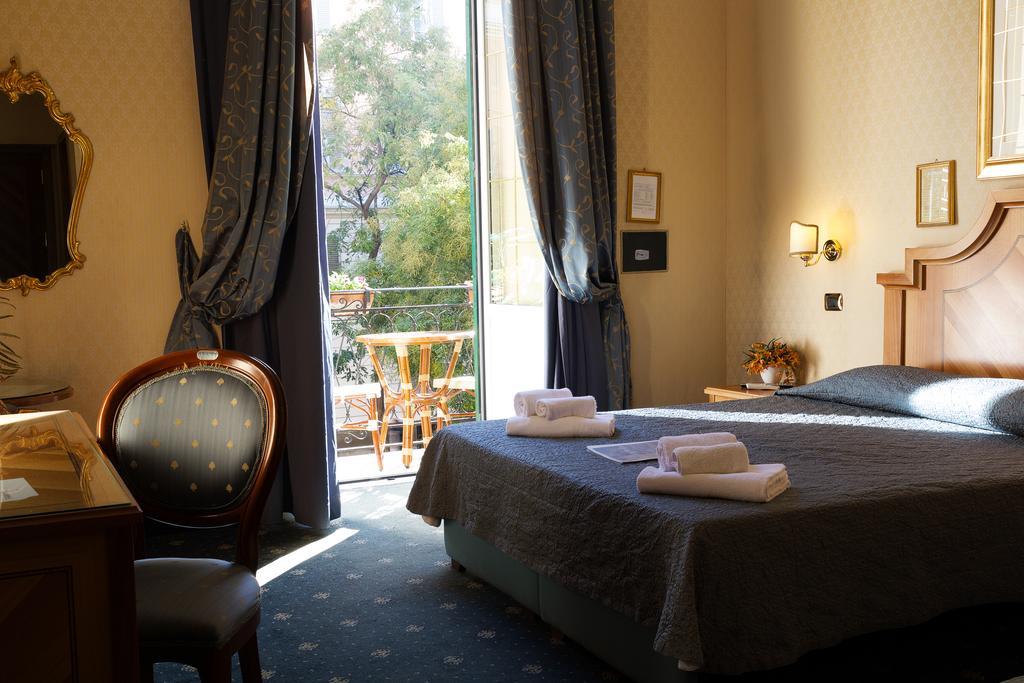 Les Chambres D'Or Rome Room photo
